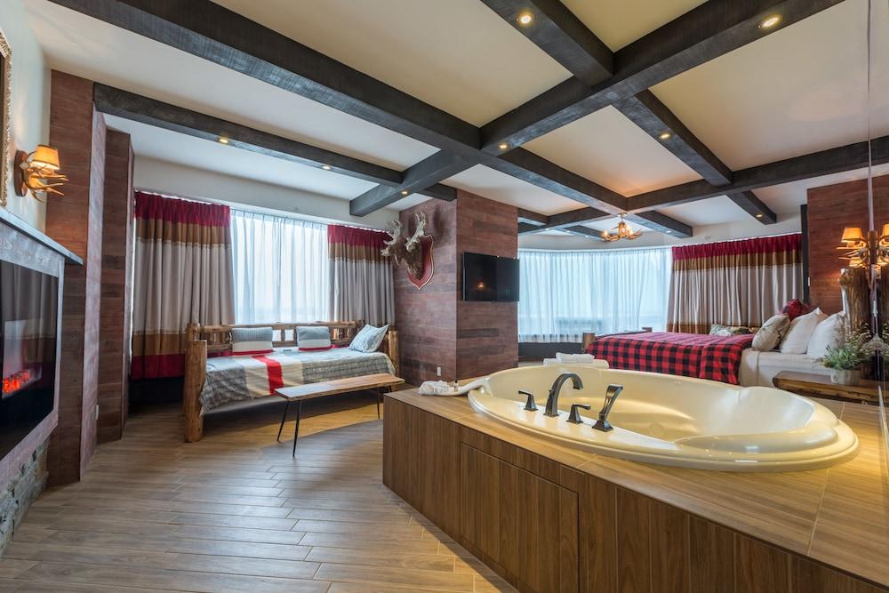 Fantasyland Hotel Edmonton Dış mekan fotoğraf