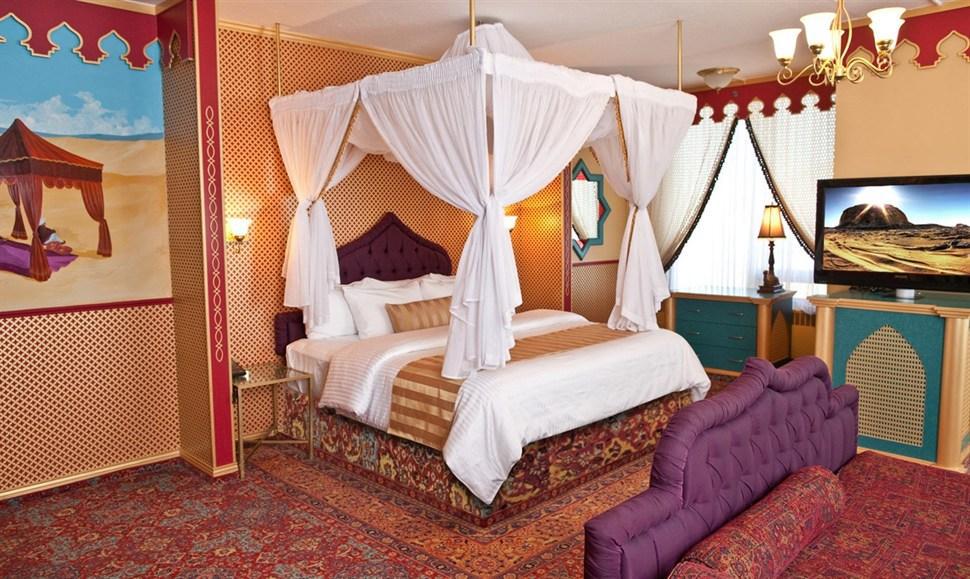 Fantasyland Hotel Edmonton Dış mekan fotoğraf